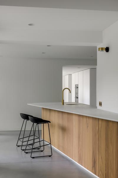 Waeles puur maatwerk interieur interieurmaatwerk schrijnwerk brugge diksmuide