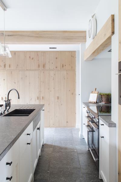 Waeles Puur Maatwerk inrichting woning Diksmuide 