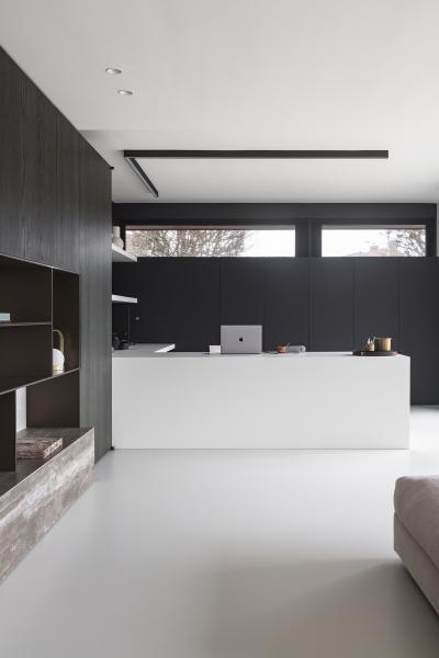 waeles interieur high-end puur maatwerk diksmuide meubilair fineer eik