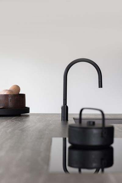 waeles interieur high-end puur maatwerk diksmuide meubilair fineer eik