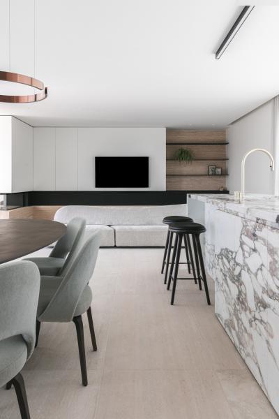 tv wand zitnis keuken leefruimte