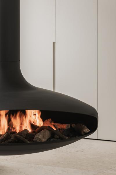 marmer inrichting project vijf natuursteen gezandstraalde lariks keukentablet vrijstaande haard